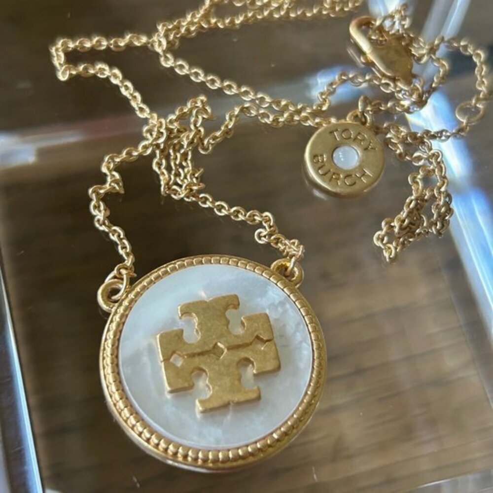 Tory Burch Mother of Pearl Logo Medallion Necklace - Picture 2 of 10